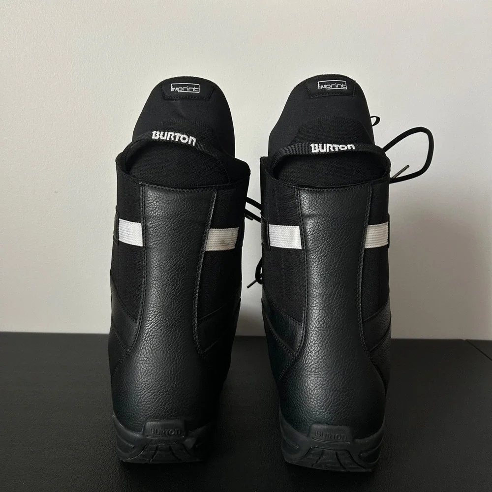 Burton Invader Men's Snowboard Boots Mens 12 US Black White Speed Zone Lacing